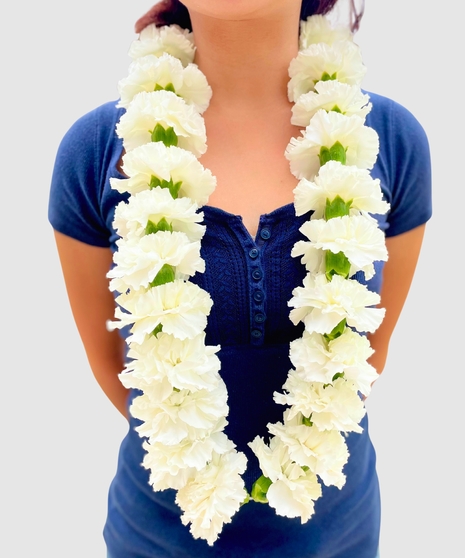 Carnation Lei